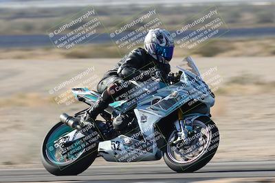 media/Dec-05-2025-CVMA Friday Practice (Fri) [[303bad9a84]]/4-Racer 4-Trackday 1/Session 2 (Turn 14)/